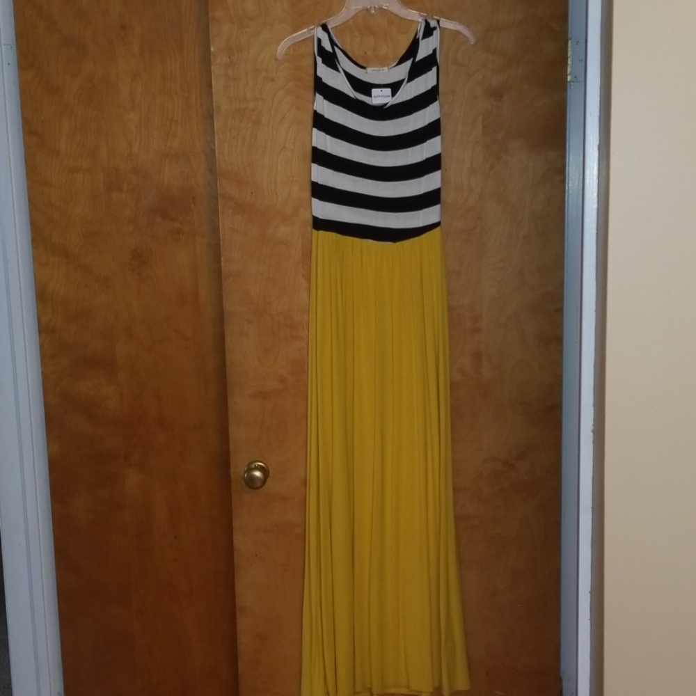 Maxi dress
